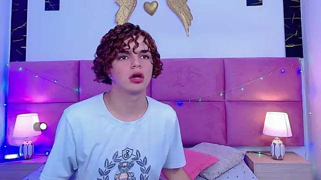 Skyee angel online show from February 2026 08:03:02 PM