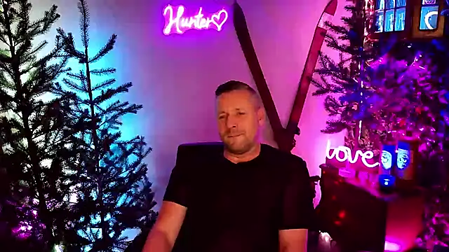 Hunter Fl online show from February 2026 05:06:02 PM