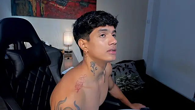 Snapshot of aress_damon chatting on December 2025 05:18:02 PM aress damon online show from December 2025 05:18:02 PM