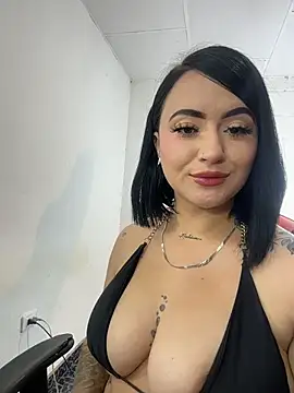 Snapshot of emily_acorn chatting on December 2025 04:29:02 AM emily acorn online show from December 2025 04:29:02 AM