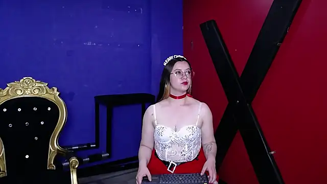 Snapshot of Alaiia___ chatting on November 2025 12:57:01 AM Alaiia online show from November 2025 12:57:01 AM