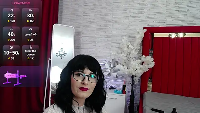 Snapshot of DeniseSun chatting on June 2026 06:11:02 PM DeniseSun online show from June 2026 06:11:02 PM