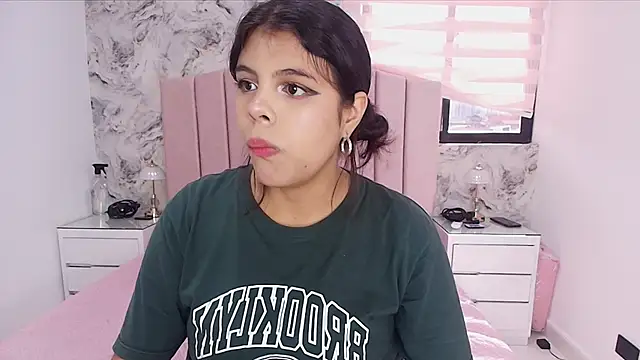 katsumi yan online show from December 2025 07:10:01 PM