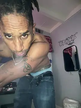 MTheRealrDLlongCrippler online show from April 2026 11:05:01 PM