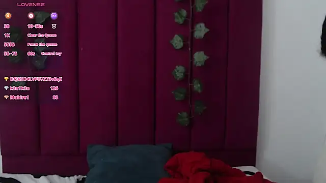 Snapshot of Tinyy_Star chatting on December 2025 05:04:02 AM Tinyy Star online show from December 2025 05:04:02 AM