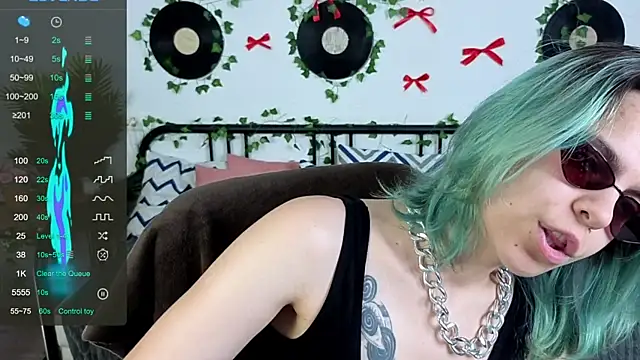 LiraBelle online show from July 2026 03:32:02 AM