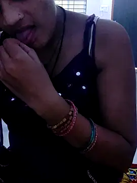 Snapshot of Hot_hania chatting on November 2025 08:25:02 AM Hot hania online show from November 2025 08:25:02 AM