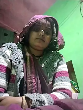 Snapshot of Pooja_hote chatting on December 2025 08:48:02 PM Pooja hote online show from December 2025 08:48:02 PM