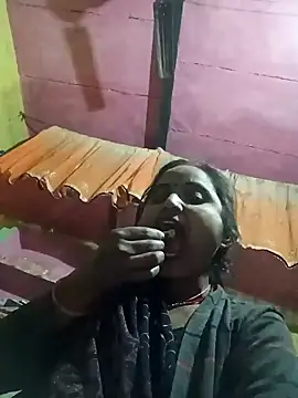 Snapshot of Pooja_hote chatting on December 2025 02:00:02 PM Pooja hote online show from December 2025 02:00:02 PM