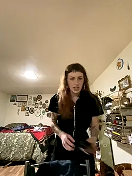 Snapshot of ashtrayhaterz chatting on November 2025 04:35:02 AM ashtrayhaterz online show from November 2025 04:35:02 AM