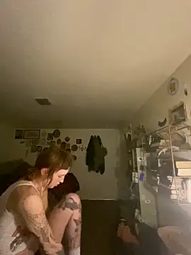 Snapshot of ashtrayhaterz chatting on November 2025 06:05:02 AM ashtrayhaterz online show from November 2025 06:05:02 AM