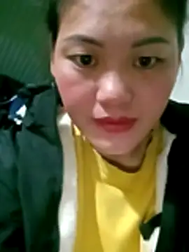 Snapshot of lynae-0 chatting on November 2025 05:58:02 PM lynae-0 online show from November 2025 05:58:02 PM