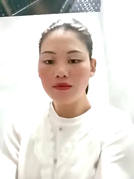 Snapshot of lynae-0 chatting on December 2025 08:34:01 AM lynae-0 online show from December 2025 08:34:01 AM