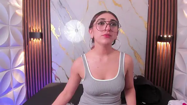 Snapshot of Venus_Bms_ chatting on December 2025 11:15:02 AM Venus Bms online show from December 2025 11:15:02 AM