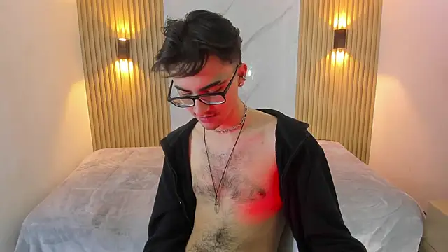 Snapshot of Im_Dayros chatting on November 2025 07:48:02 PM Im Dayros online show from November 2025 07:48:02 PM