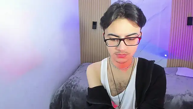 Snapshot of Im_Dayros chatting on December 2025 03:56:02 AM Im Dayros online show from December 2025 03:56:02 AM