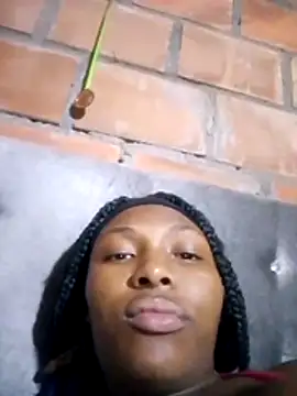 Snapshot of KiaracCastilo chatting on December 2025 08:17:01 PM KiaracCastilo online show from December 2025 08:17:01 PM