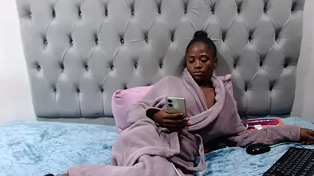 Snapshot of SexyAdelexx chatting on February 2026 02:53:01 AM SexyAdelexx online show from February 2026 02:53:01 AM