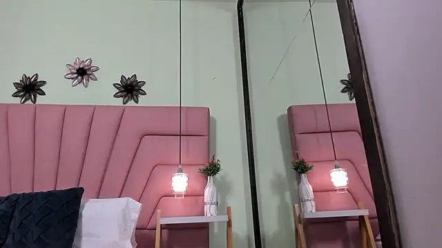 Ambar85 online show from March 2026 11:01:02 AM