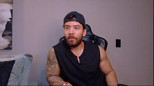 owen seth1 online show from May 2026 11:17:02 PM