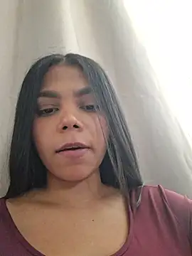 Snapshot of Mia_Rosex chatting on February 2026 05:41:01 PM Mia Rosex online show from February 2026 05:41:01 PM