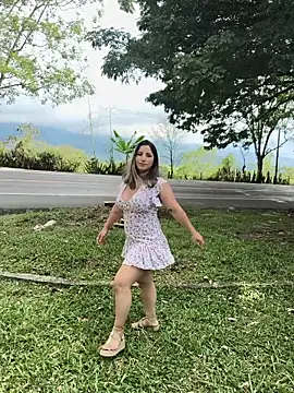 Snapshot of Catalina_ramos chatting on December 2025 07:40:02 PM Catalina ramos online show from December 2025 07:40:02 PM