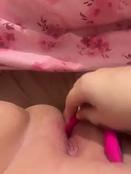 sluttybabex online show from December 2025 10:28:02 PM