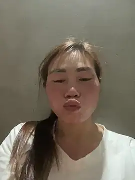 meganmeo online show from February 2026 04:14:02 PM