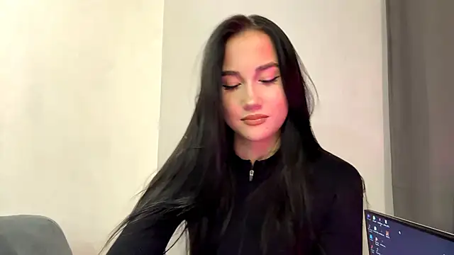 Snapshot of Beautyofnlka chatting on November 2025 01:00:02 PM Beautyofnlka online show from November 2025 01:00:02 PM