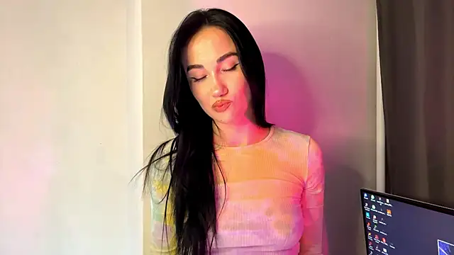 Snapshot of Beautyofnlka chatting on November 2025 02:53:02 PM Beautyofnlka online show from November 2025 02:53:02 PM