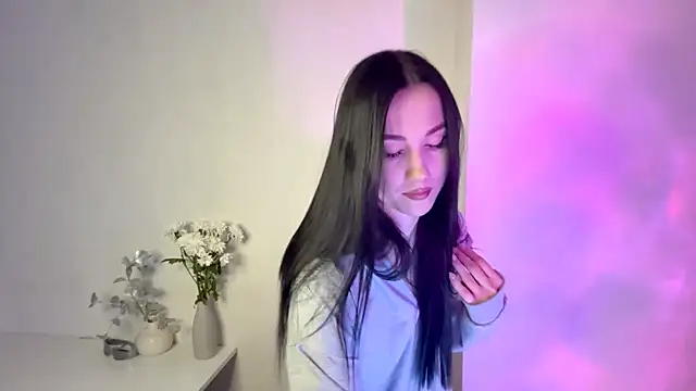 Snapshot of Beautyofnlka chatting on December 2025 12:10:01 PM Beautyofnlka online show from December 2025 12:10:01 PM