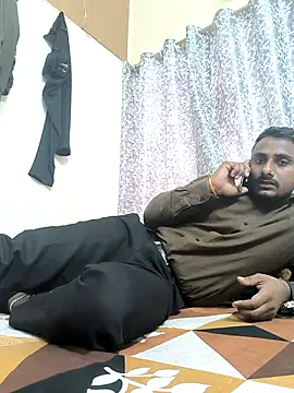 Snapshot of aryaaap chatting on December 2025 10:35:01 AM aryaaap online show from December 2025 10:35:01 AM