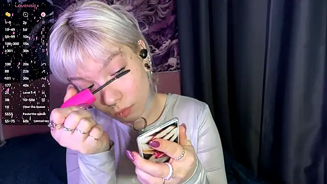 LolaDollyMur online show from November 2025 08:12:01 PM