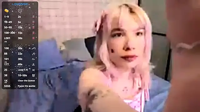 LolaDollyMur online show from January 2026 07:08:01 PM