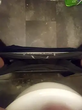 Marshlowe online show from December 2025 08:08:02 AM