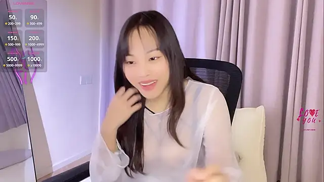 GD-girl001 online show from December 2025 04:44:01 PM