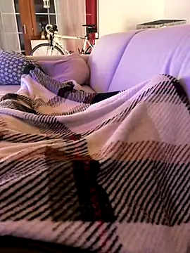 Snapshot of nightbound99 chatting on December 2025 10:15:02 PM nightbound99 online show from December 2025 10:15:02 PM