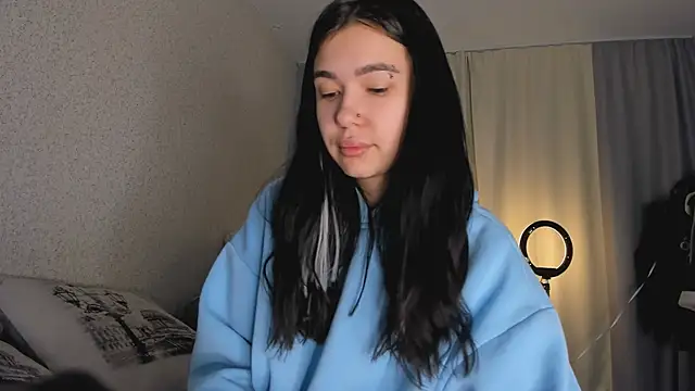 SakuraVibe online show from December 2025 02:53:01 AM