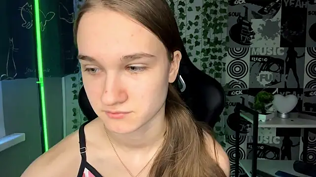 helgicuteness online show from February 2026 11:29:02 AM