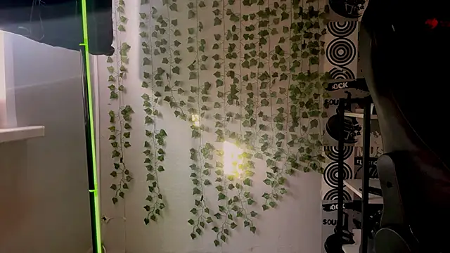 helgicuteness online show from February 2026 11:40:01 AM