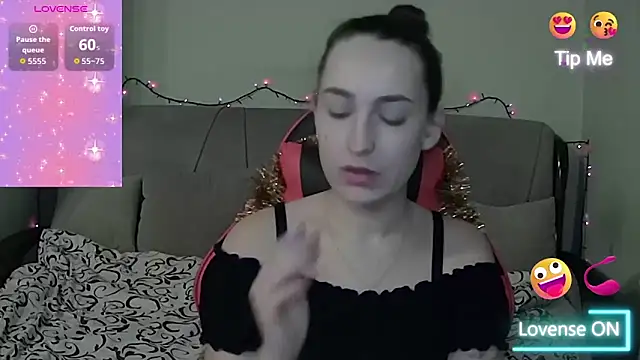 Star Kate online show from December 2025 05:19:02 PM