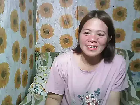 Smilinglovely online show from March 2026 10:43:02 AM