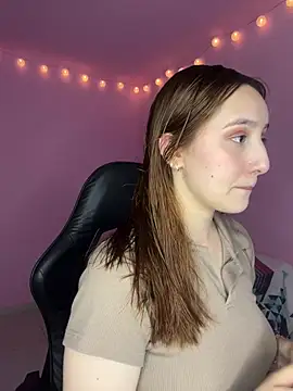 Davne  online show from January 2026 11:54:01 PM