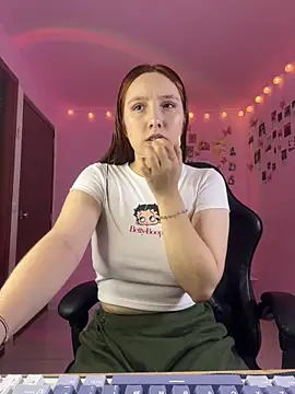 Davne  online show from February 2026 02:29:01 AM