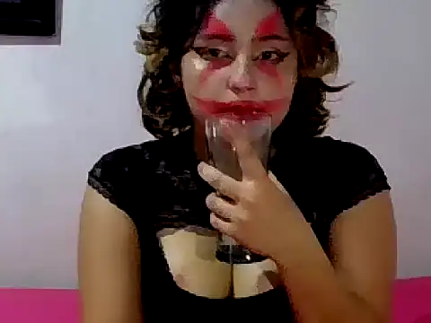 Snapshot of alisson_indraa chatting on December 2025 05:18:02 PM alisson indraa online show from December 2025 05:18:02 PM