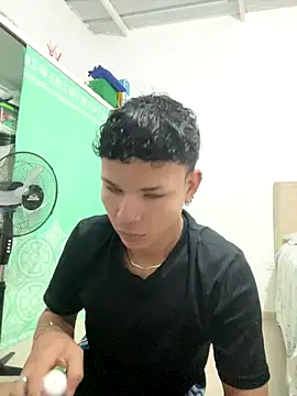 Snapshot of secret_justin7 chatting on December 2025 11:08:01 AM secret justin7 online show from December 2025 11:08:01 AM