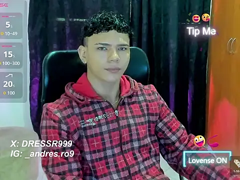 Snapshot of secret_justin7 chatting on December 2025 01:04:02 PM secret justin7 online show from December 2025 01:04:02 PM