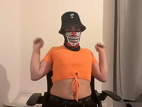 Snapshot of marotheladyboy chatting on November 2025 04:34:02 AM marotheladyboy online show from November 2025 04:34:02 AM