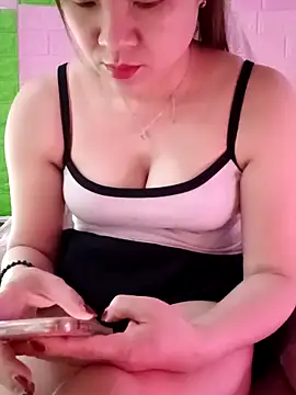 Lily-ross22 online show from March 2026 05:22:02 AM