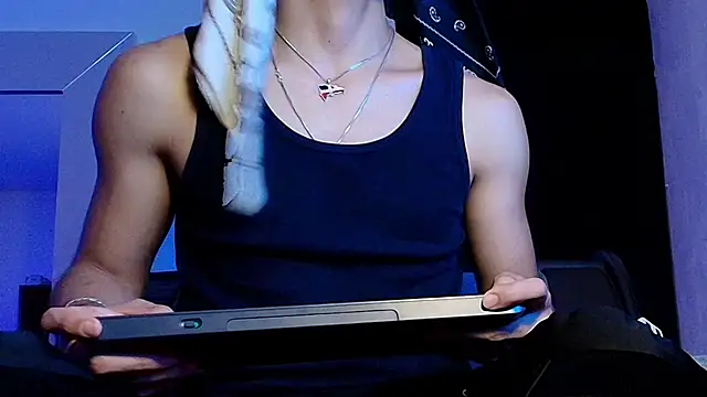 Snapshot of Da_usma00 chatting on December 2025 04:06:01 AM Da usma00 online show from December 2025 04:06:01 AM